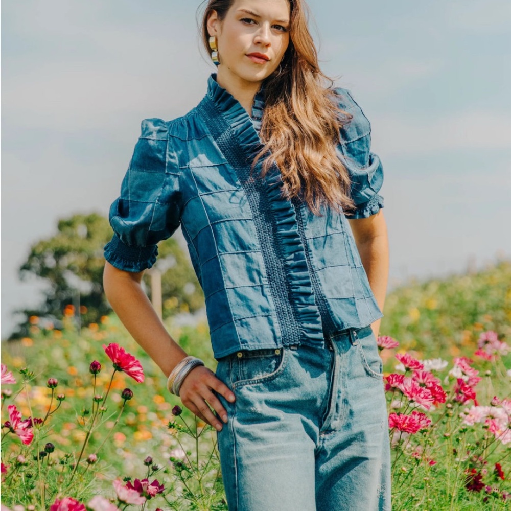 Love The Label Zuri patchwork denim top 

SOLD OUT EVERYWHERE!!